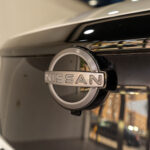 Parte delantera coche Nissan